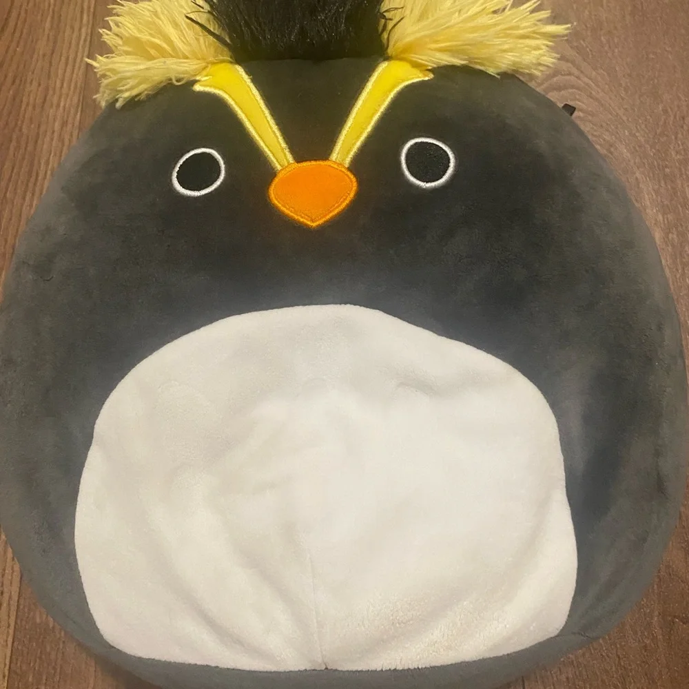 19 G -Squishmallows Black and White Penguin Plush